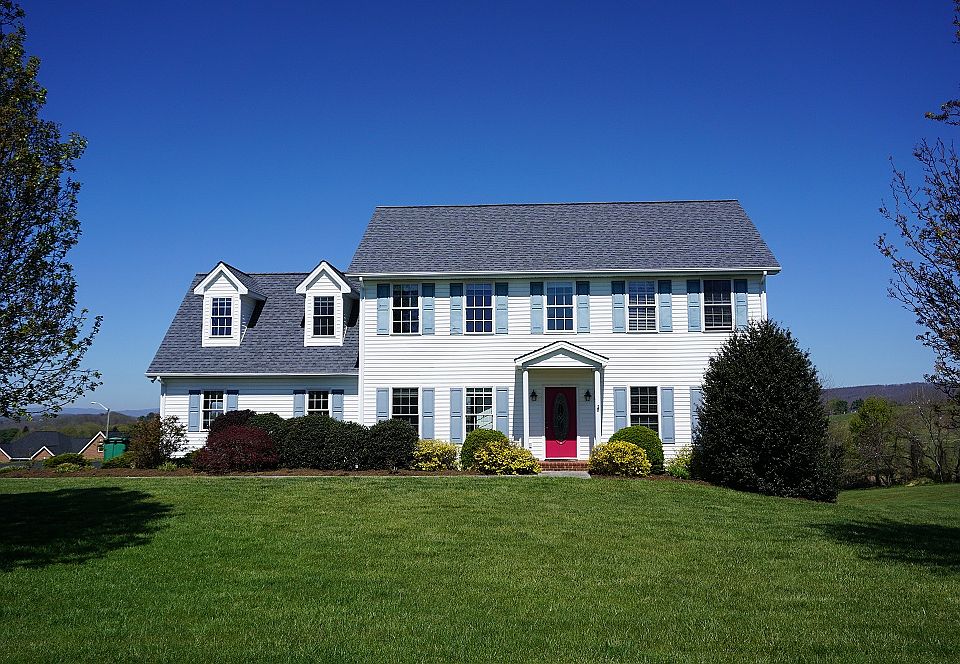 1st image of 135 Alder Ln