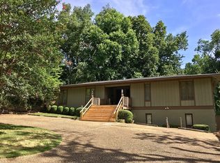2048 Cherokee Dr, Columbus, GA 31906