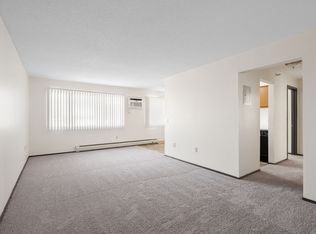Summit Square, Rochester, MN 55901