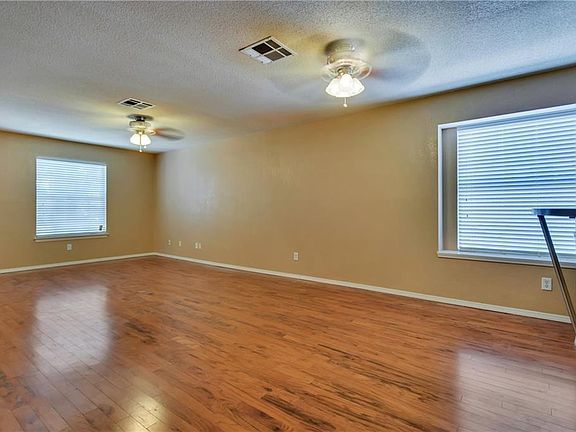 5th image of 12559 Tierra Leon Way