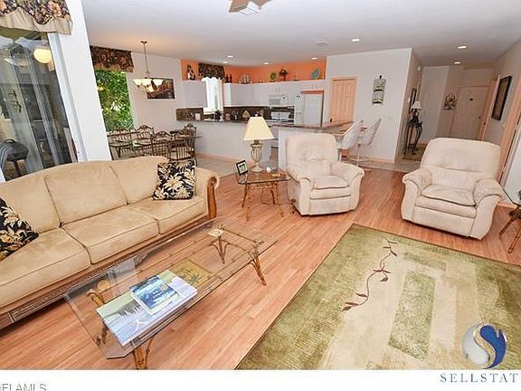 4th image of 8441 Southbridge Dr