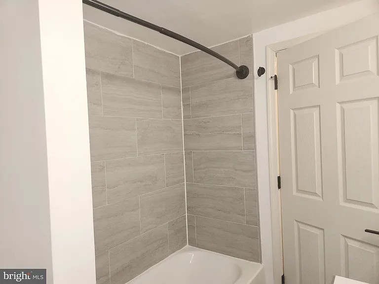 3856 Terrace St — Photo 25