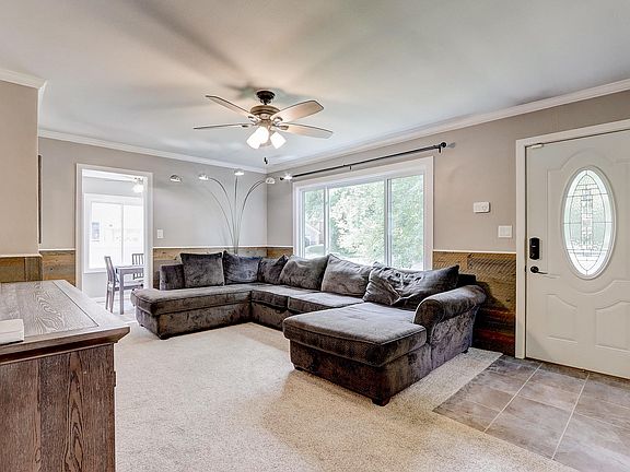 4th image of 10330 W Manor Park Dr