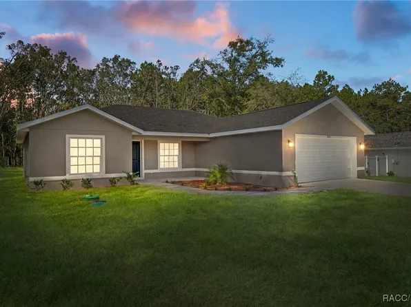 3155 W Randolph Ln, Citrus Springs, FL 34433