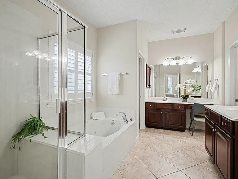 2742 Villa Pisa Ln — Photo 15