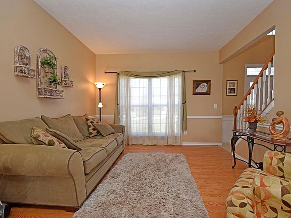 4th image of 4591 Randall Dr