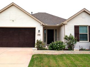 1708 Ranch Trail Rd, Aubrey, TX 76227