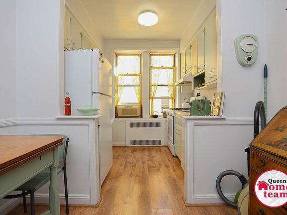 2nd image of 7612 35th Ave #6A