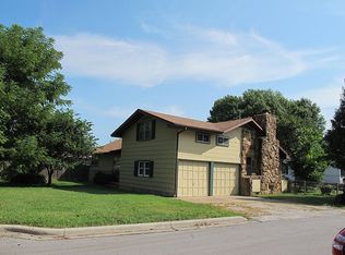 1840 S Weller Ave, Springfield, MO 65804