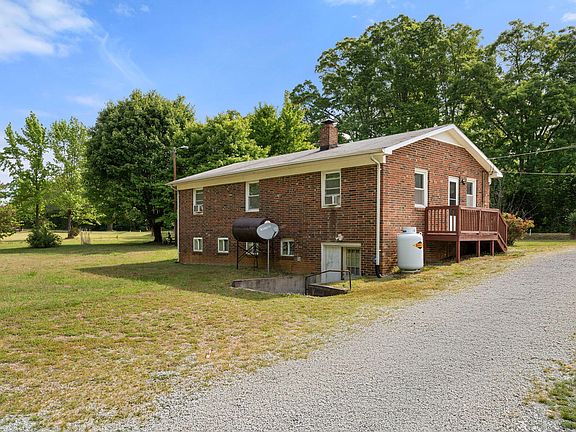 4th image of 9569 Ridgeville Rd
