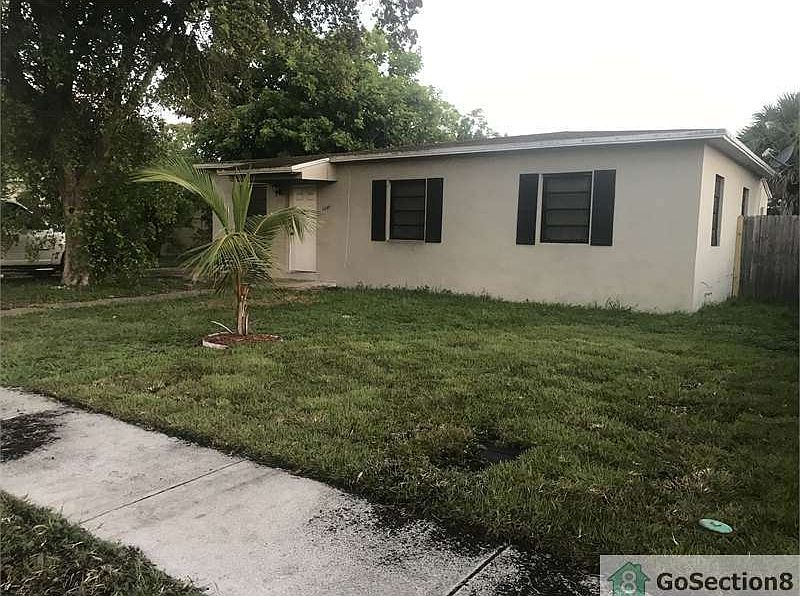 1st image of 1701 NW 14th Ct