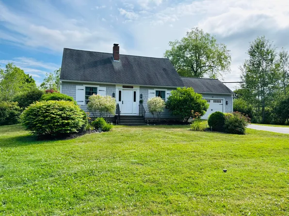 43 Parsonage Street, Winterport, ME 04496