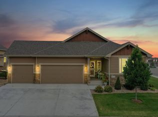812 Shade Tree Dr, Windsor, CO 80550