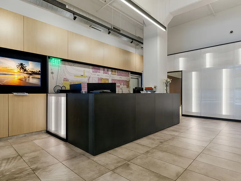 2200 Arch St #705 — Photo 6