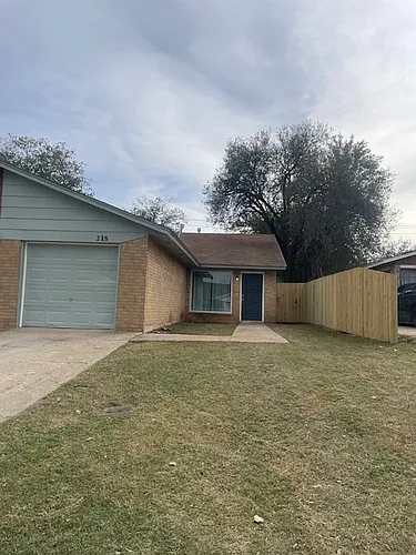 218 Windsor Way Photo 1