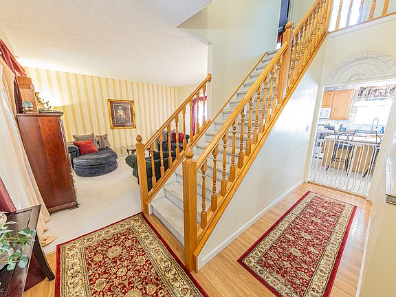 3rd image of 6907 Thousand Oaks Ln