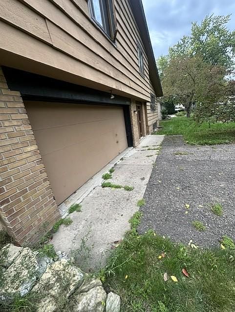 2nd image of 4649 Decatur Ave N