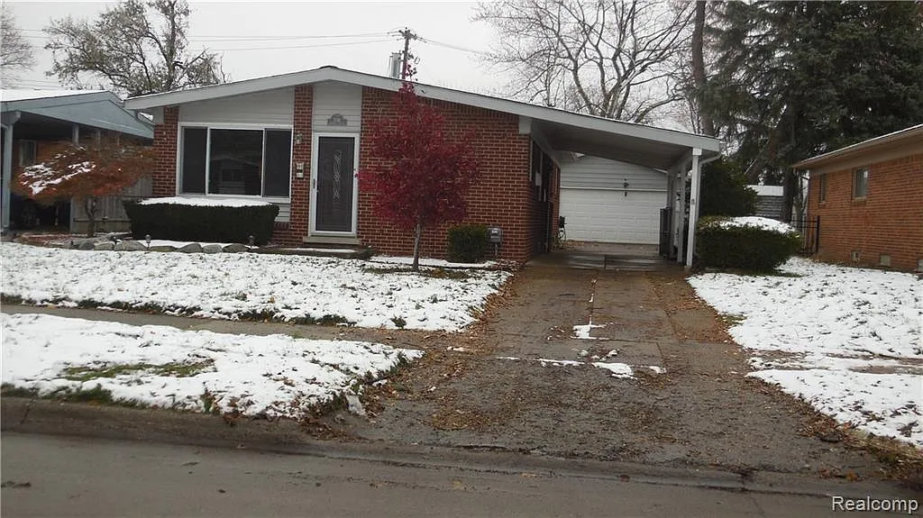 3516 Greenway Ave photo 1