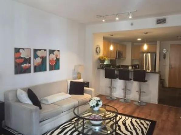 1150 J St, San Diego, CA