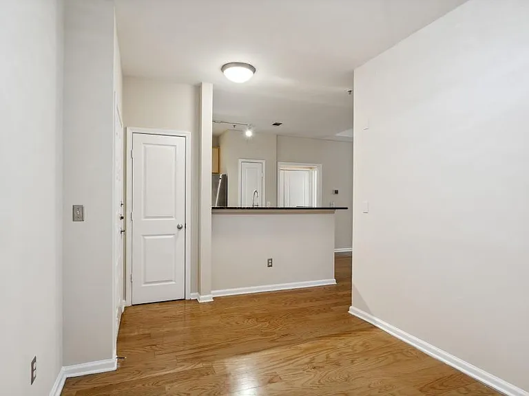 821 Ralph McGill Blvd NE #2410 — Photo 5