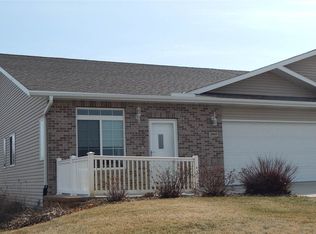 2803 35th St, Columbus, NE 68601