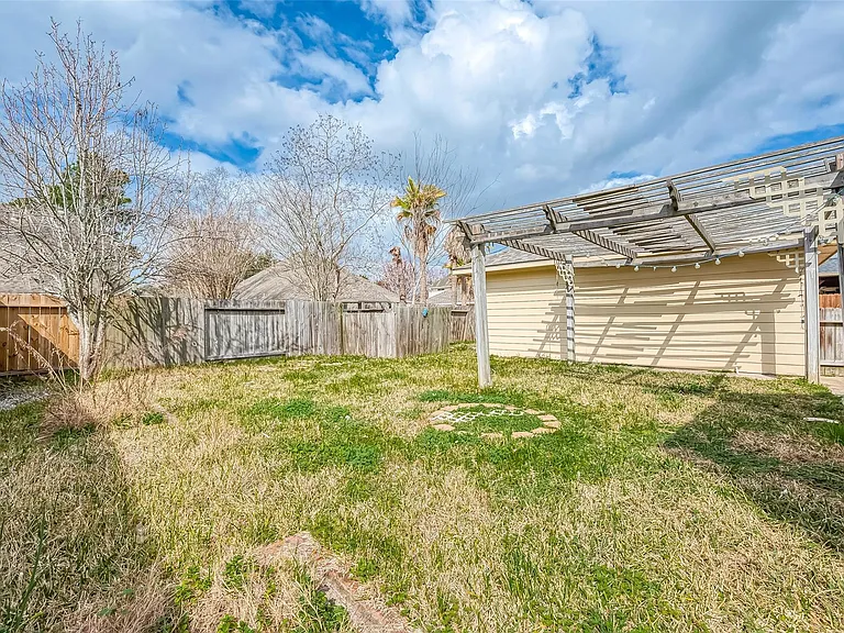 2422 Leanett Way — Photo 47