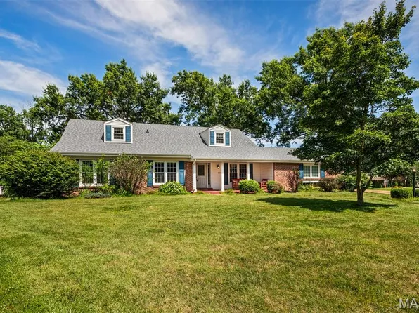 329 Turnbury Cir, Ballwin, MO 63011