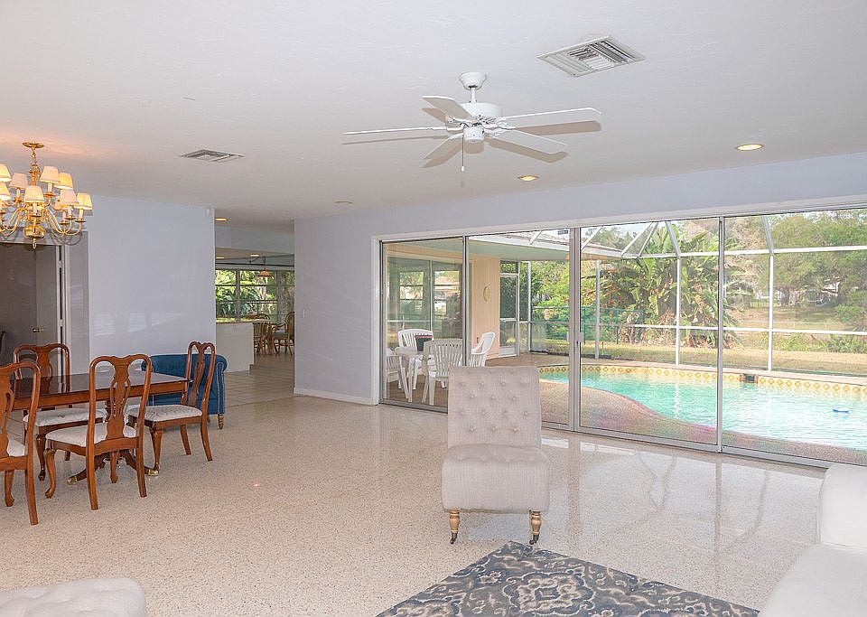 2516 Tanglewood Dr, Sarasota, FL 34239 Zillow
