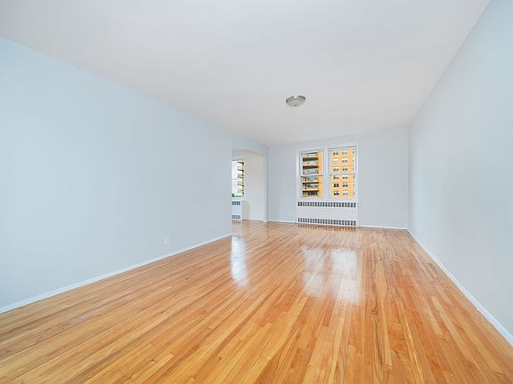 2nd image of 500 Kappock St #6P