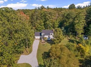 7376 Chagrin Rd, Chagrin Falls, OH 44023