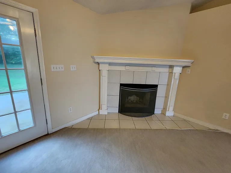 6805 Cedar Lake Dr — Photo 8