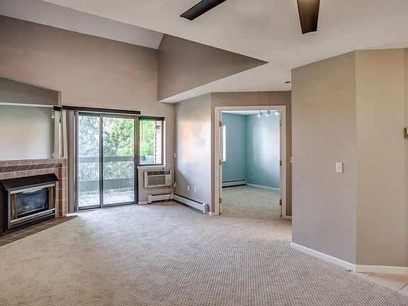 3rd image of 7631 Edinborough Way