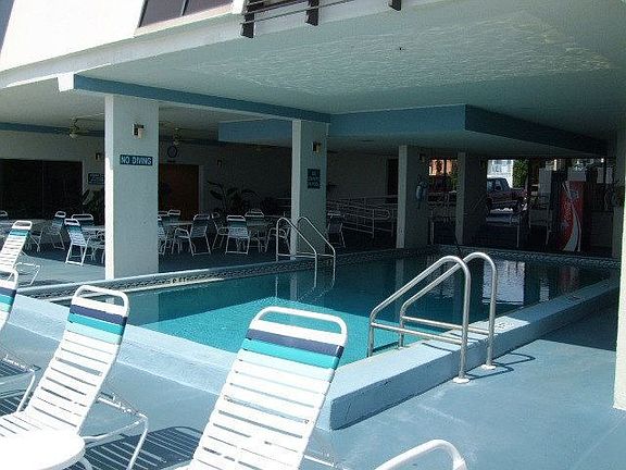 Gulf front pool