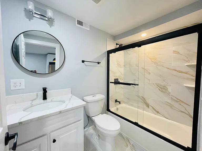 487 Lincoln St #2 — Photo 6