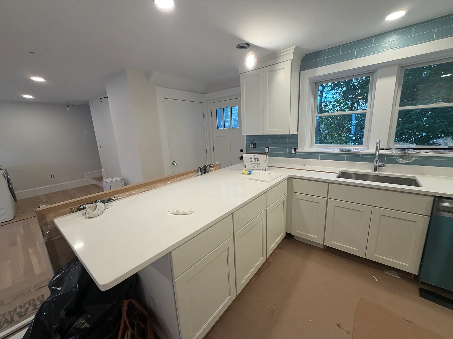 2 bed, 2.5 bath, $4,500 — Photo 4