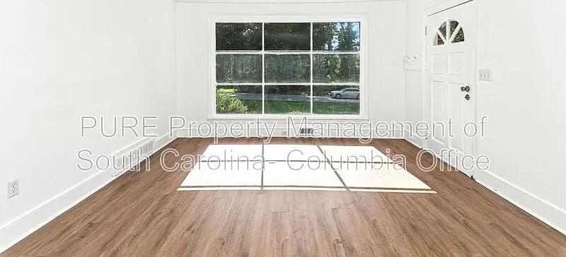 3 bed, 2.0 bath, 1625 sqft, $1,825 — Photo 2