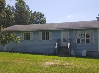 6927 Carsley Rd, Waverly, VA 23890