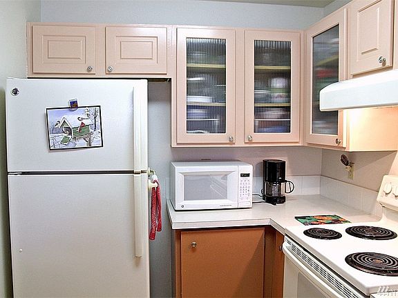 4th image of 6835 NE 153rd Pl APT A202