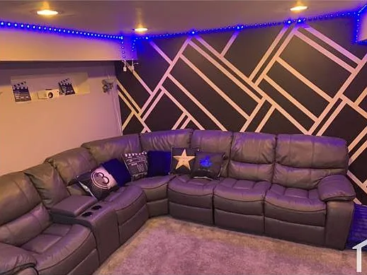 3 bed, $2,550 — Photo 2