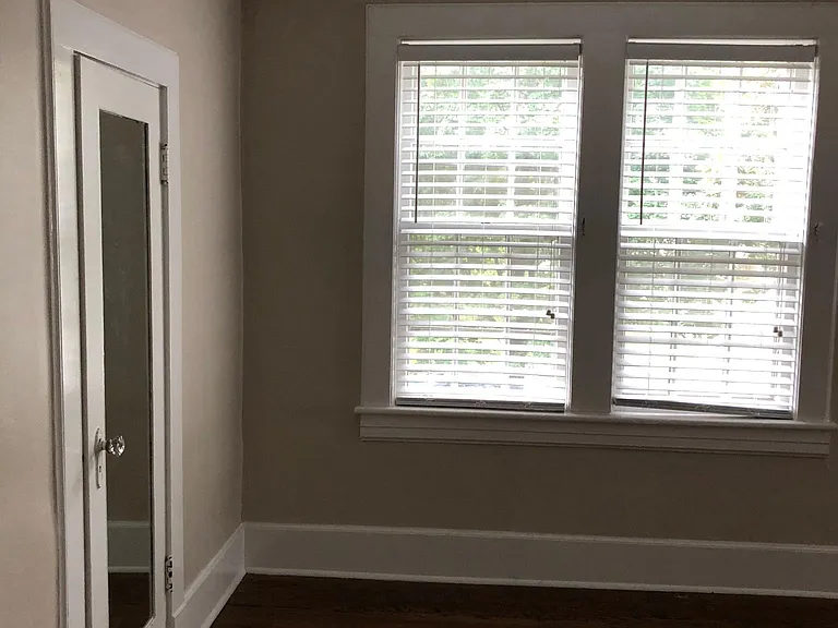 2503 Longview Ave SW — Photo 15
