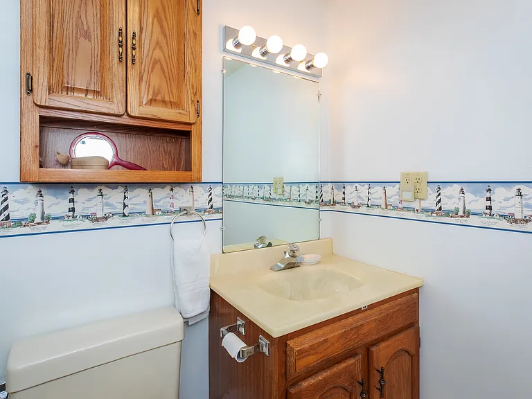 407 Ocean Blvd #A2 — Photo 13