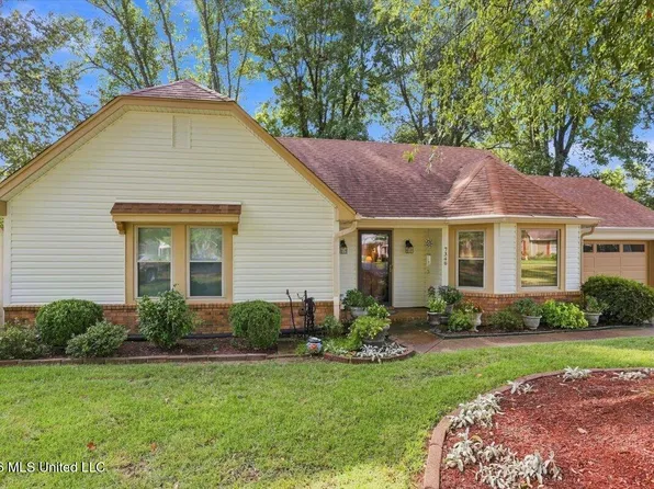 7340 Cedardale Cv, Olive Branch, MS 38654
