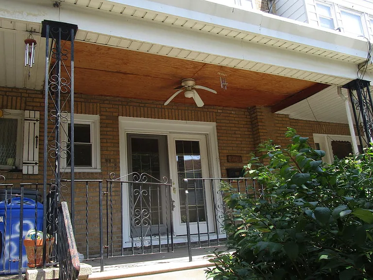 931 Granite St — Photo 1