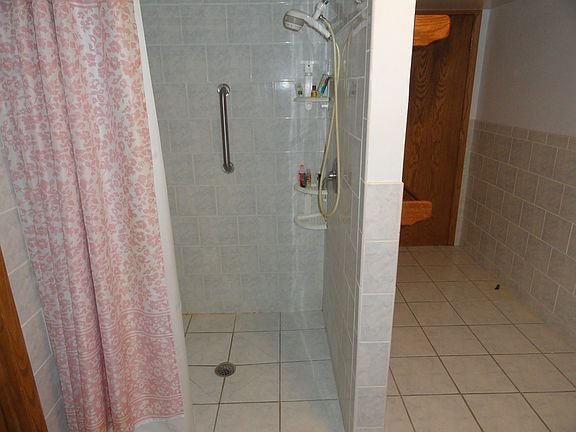 Lower 3/4  bath tiled 