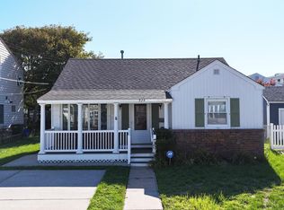 324 13th St S, Brigantine, NJ 08203