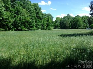 449 Longview Rd, Statesville, NC 28625