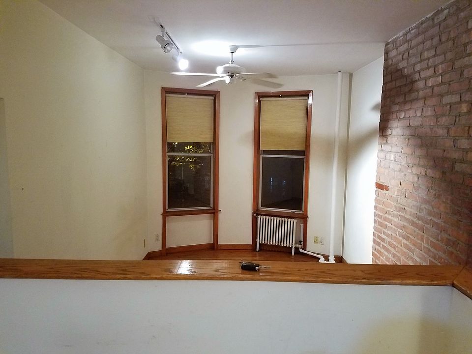 1st image of 3137 30th St #3rd