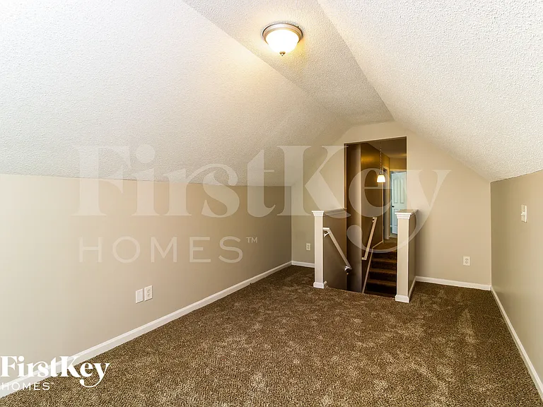5 Sedgelane Ct — Photo 6