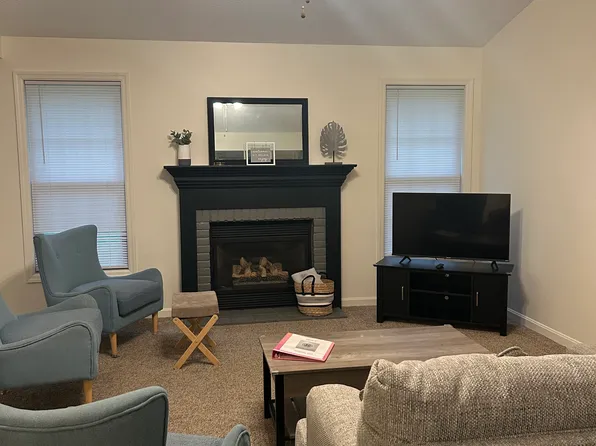 55 S Oberlin Rd, Oberlin, OH 44074