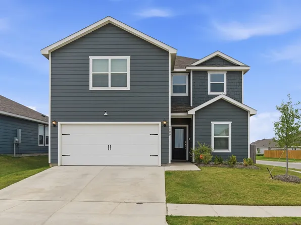 9900 Fighting Falcon Way, Fort Worth, TX 76131